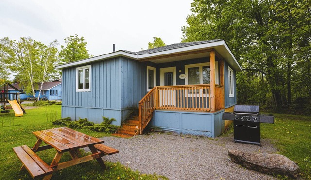 Finch Cottage - 2-Bedrooms - Family Friendly