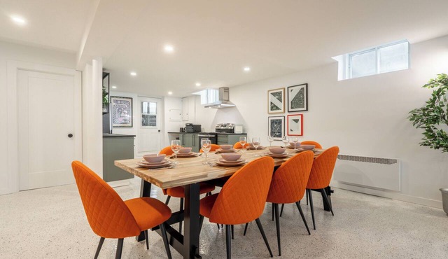 Fleur de Lys | Parking | 4 Rooms | Family Friendly