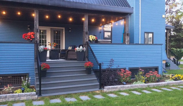 Former church converted to open concept home. 25 minutes from Halifax Airport
