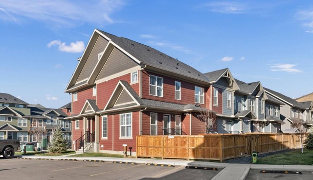 GLOBALSTAY. 3 BR TH View of the Hills
