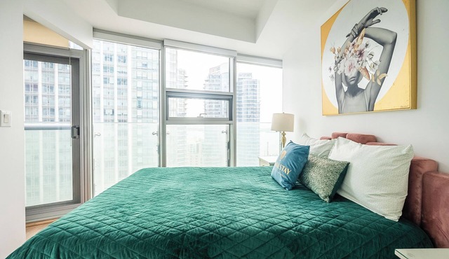 GLOBALSTAY. Gorgeous 2 BR 2 BA in the Heart of Downtown