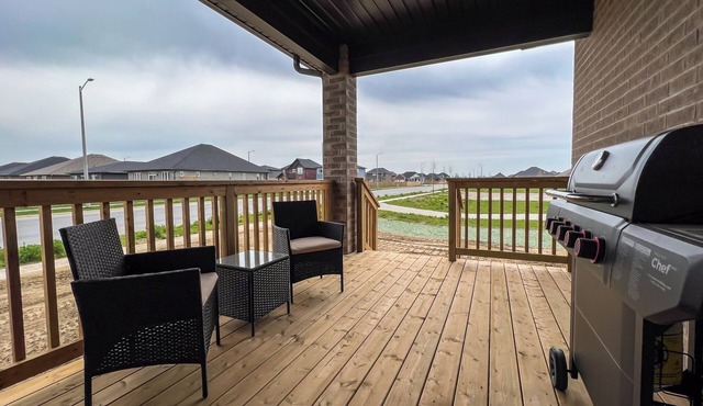 GLOBALSTAY. New House 7 Bd in Port Elgin. Close to the Beach