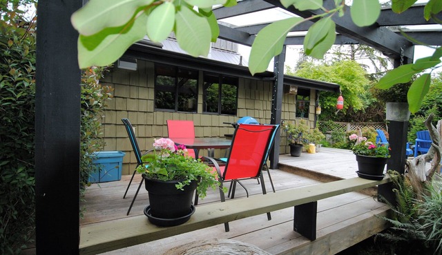 Gold Coast Retreat Haidaway Cottage at Chesterman Beach