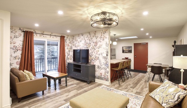 Great for Couples or Family in Niagara Wine Country