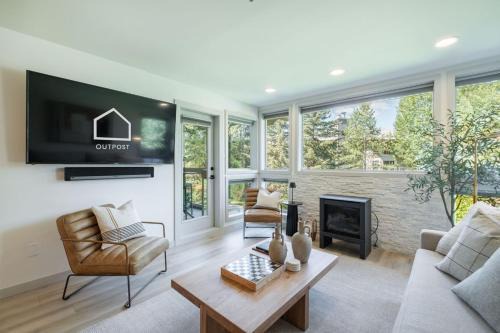Greystone Lodge 220 by Outpost Whistler