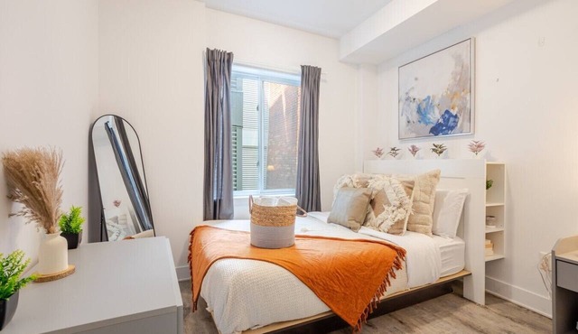 Griffintown Glam | Luxury Stay