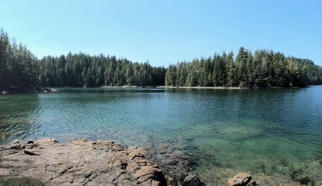Hague Lake Family Friendly Casita