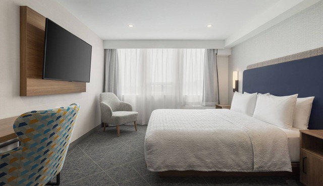 Hampton Inn by Hilton Montreal East Anjou