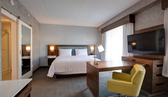 Hampton Inn & Suites by Hilton Waterloo St. Jacobs