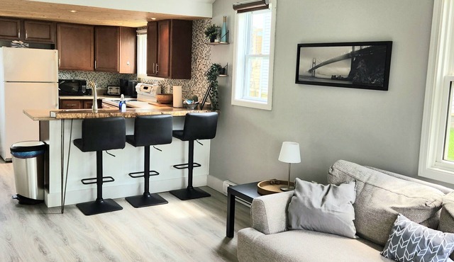 Hardy’s cute and cozy beach cottage