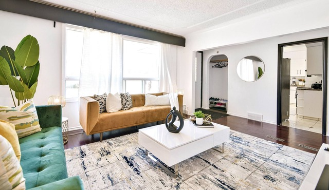 Hidden Gem: stylish 5BDRM w/Brand New Spa Hot tub