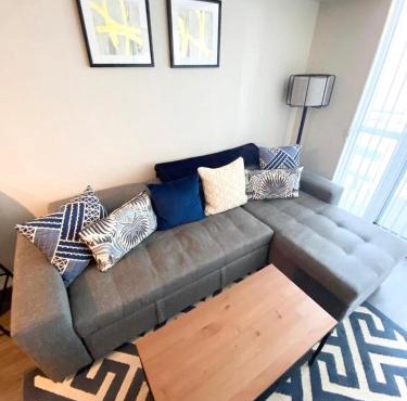 High Floor 1 Bedroom & Den Condo Iceboat Terrace Downtown Toronto