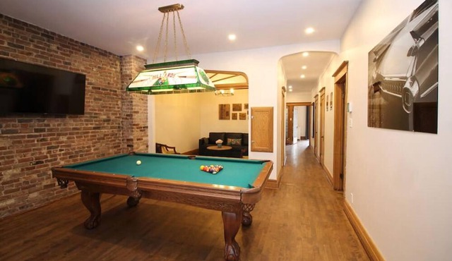 Historical 3 Bedroom Palace DOWNTOWN