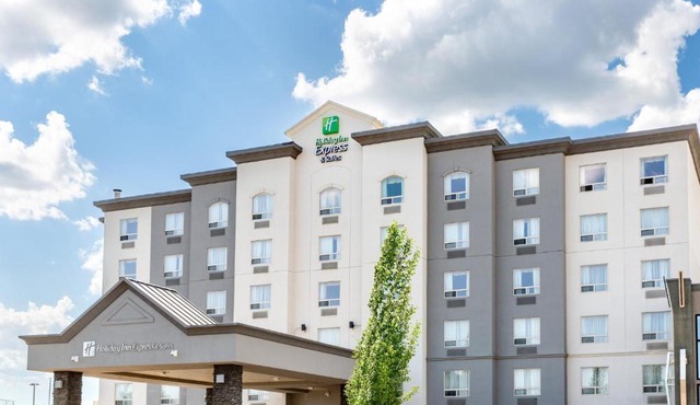 Holiday Inn Express Edmonton North by IHG
