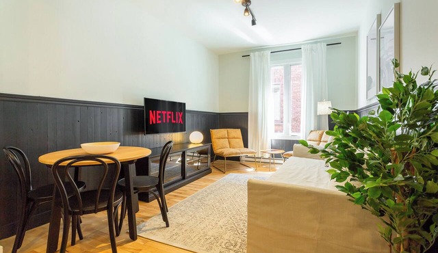 HOMA-Comfort&Style-2BR-Spacious-Natural Light-FeelHome-A/C-SelfCheckIn-Metro