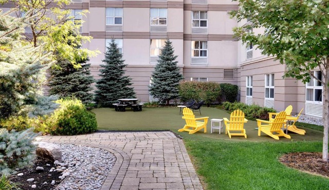 Homewood Suites by Hilton Toronto-Markham