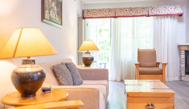 Horseshoe Valley Suites - The Evergreen