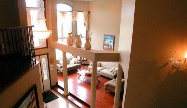 Hotel/Homen in Windsor