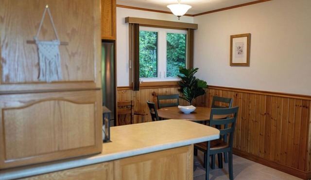 Huron Breeze Cottage
