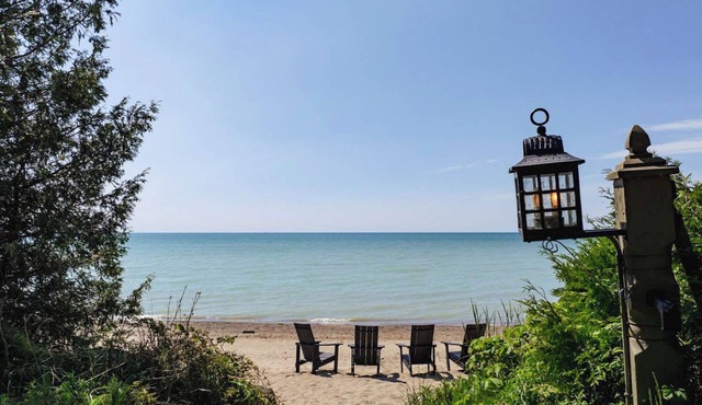 Huron Shores, Hot Tub, Lakefront
