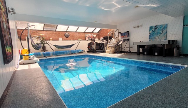 Indoor pool, hottub & video game room, near beach