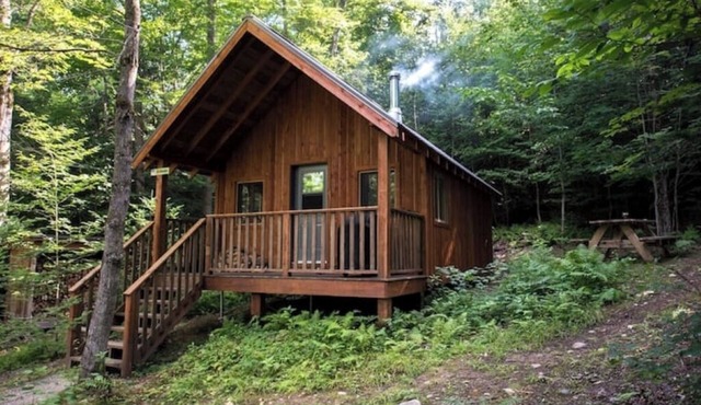 Isolated eco-lodge in the middle of nature: Le Renard