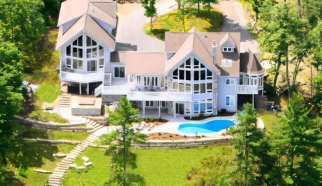 Jack Lake Ultimate Luxury!