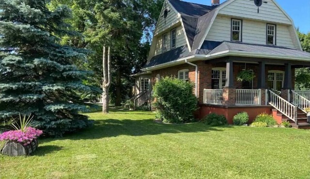 JJ’s small town country retreat