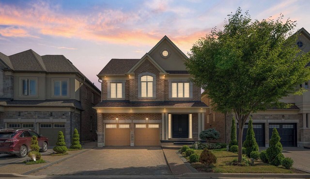 Kleinburg, wonderland, near Pearson airport. Sleep 12 Wedding & family reunion.