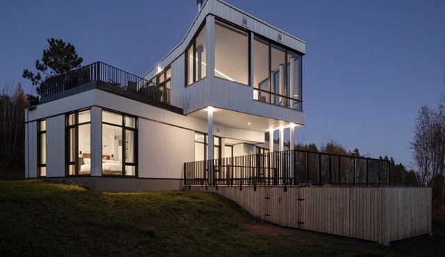 L'Embacle: Luxury Chalet with Pool Spa and Views