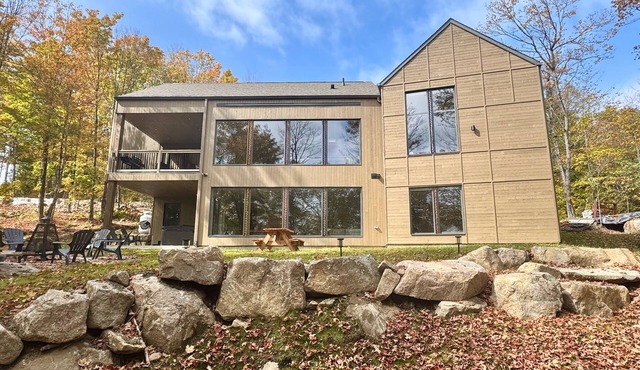 l'érable rouge · surrounded by nature · Laurentians