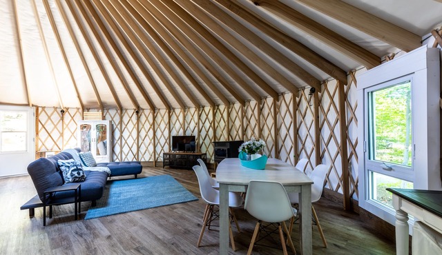 L'Orignal Luxury Yurt