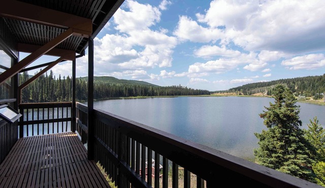 Lac Le Jeune Resort