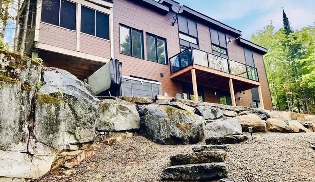 Lakefront Cottage | Hot Tub, Fireplace, Spa & BBQ
