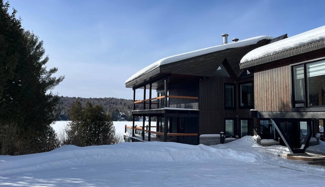 Lakefront Luxury Chalet Familia, Private Waterfront