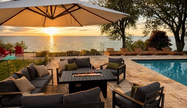Lakefront Luxury | Pool, Hot Tub, Wine Route