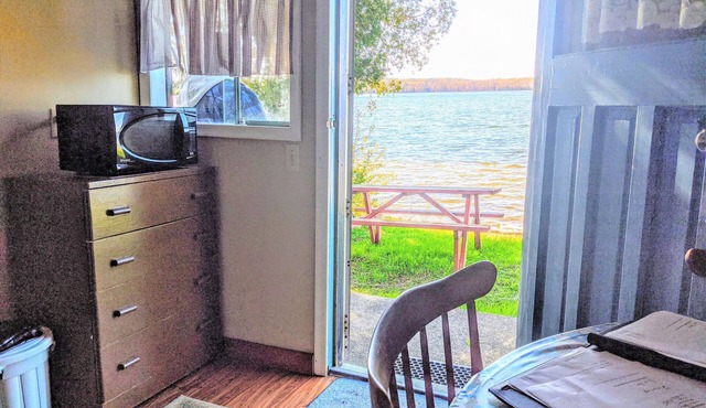 Lakeview Scenic Cabin sleep 4