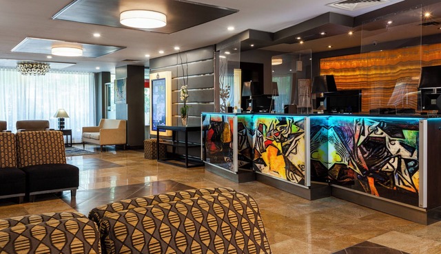 Le Nouvel Hotel