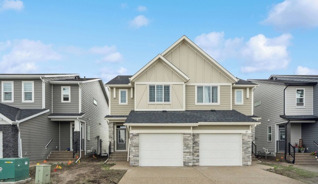 Legacy Executive Stay | Pet-Friendly 3-Bed, 2.5-Bath family home with garadge