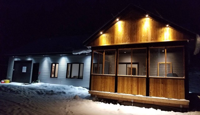 Les chalets Amarok Chalet "Aux pieds chauds" Nature forêt lac in lamarche