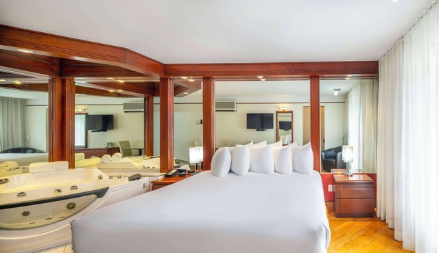 Les Suites de Laviolette, an Ascend Collection Hotel
