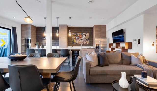LiV MTL Plato Luxury Rooftop Penthouse Montreal