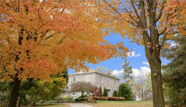Livingstone Farm 1860 - Luxury Stay and Experiences