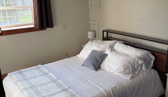 Located in West Royalty Charlottetown, close to shopping & restaurants.