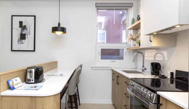Loft 205 | Rooftop | Downtown