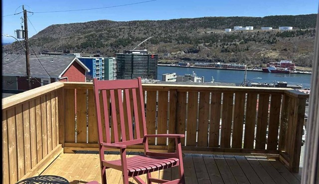 Lofty Haven - High/Harbour Views of Narrows & Signal Hill/Steps to Downtown