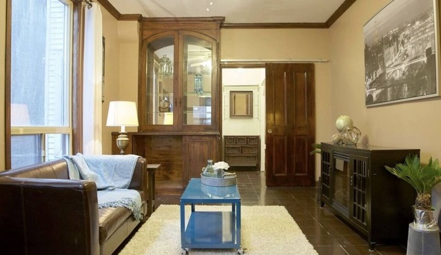 Lovely in Leslieville: OneBedrm Large Private Apartment