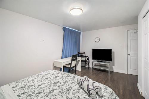 Lovely Room 4mins from Gatineau-Ottawa Airport