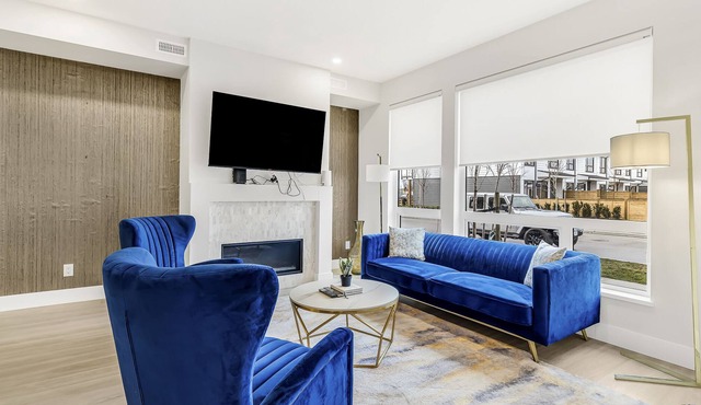 Lux 4-bed home in Tsawwassen