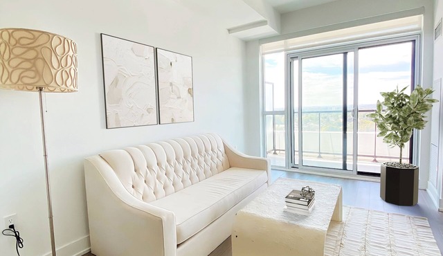 Luxurious 1 bedroom condominium